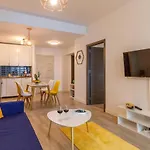 Onix Bluescape Apartment *